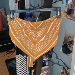 Bandana style tie shirt